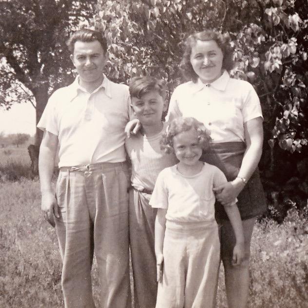 Gifts for Grandparents by Family Tree Video