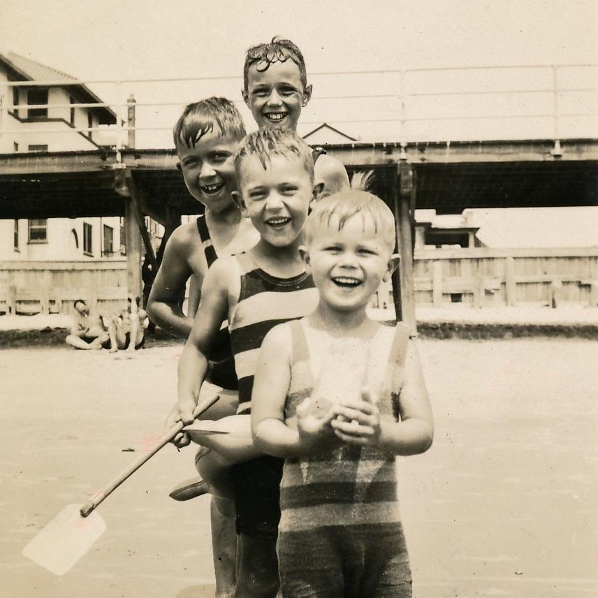 Grandparent Gift Ideas by Family Tree Video